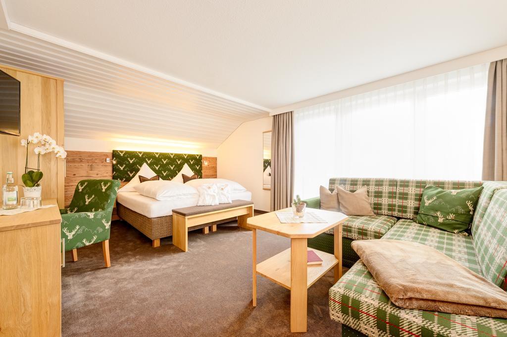 Hotel Garni Schellenberg オーベルストドルフ エクステリア 写真